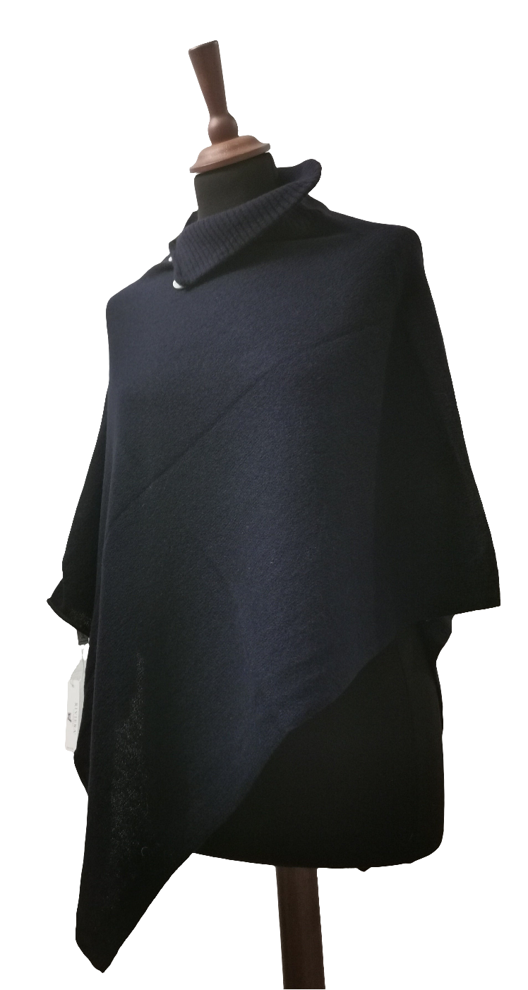 Mantella collo con bottoni